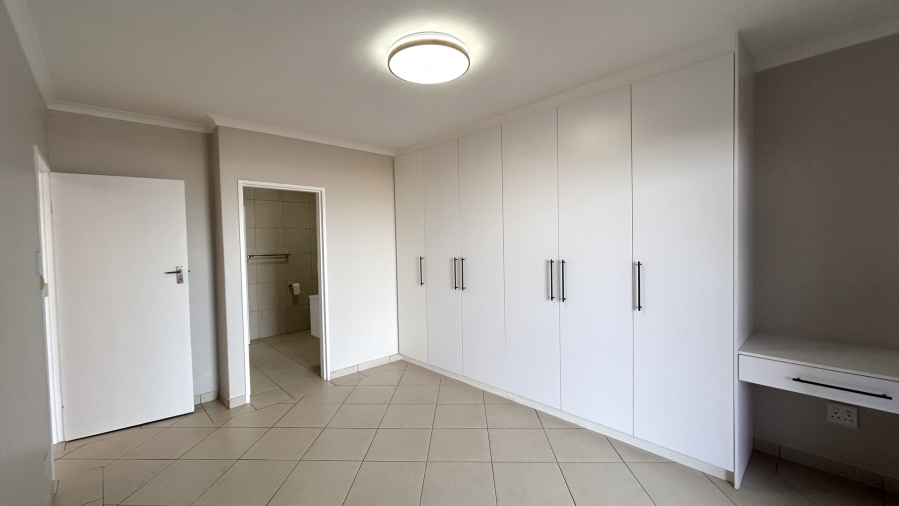 To Let 2 Bedroom Property for Rent in Table View Western Cape